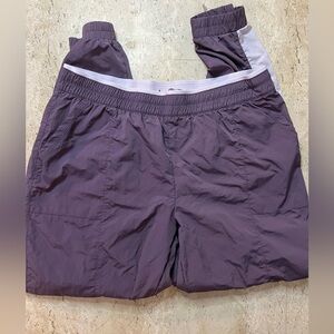 Women’s Reebok Windbreaker Pants Size Medium